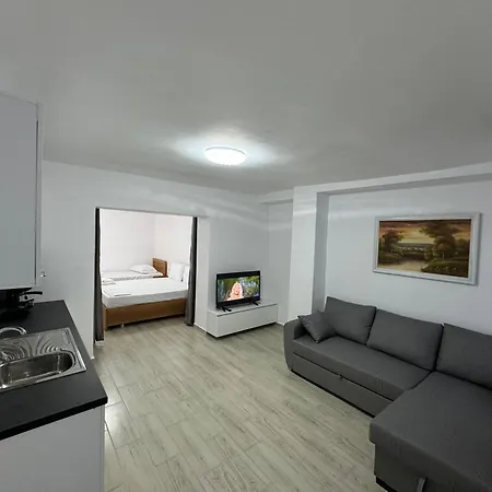 Tirana City Apartment *