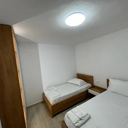 Tirana City Apartment * تيرانا