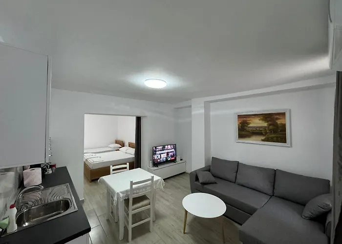 דירה Tirana City Apartment טיראנה